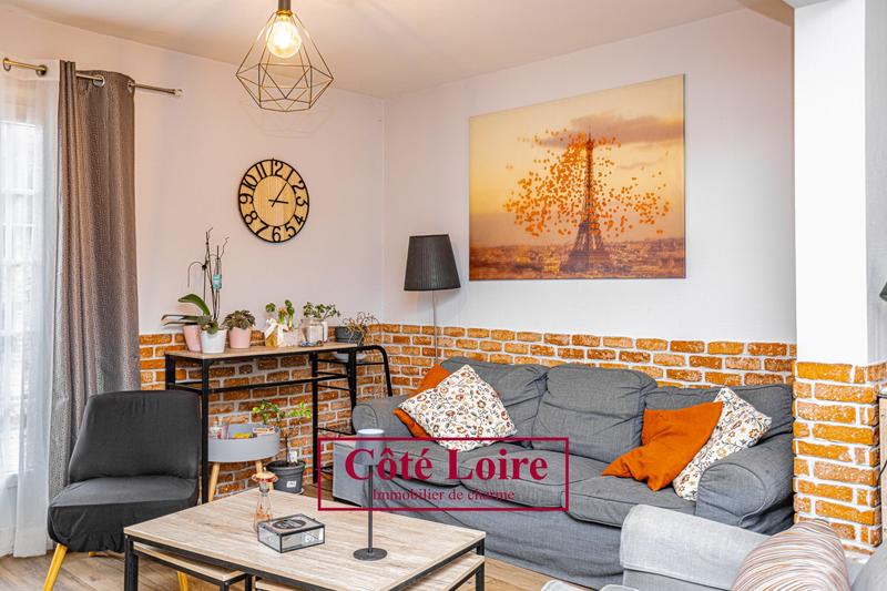 Maison - 300 m² - 11 pièces