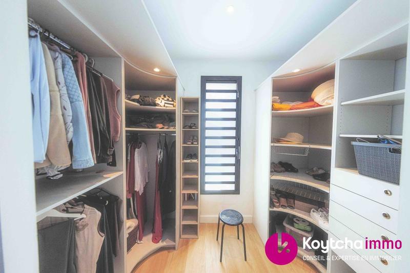 Villa - 162 m² - 5 pièces