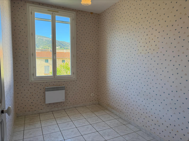 Appartement - 75 m² - 5 pièces