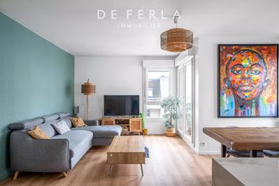 Appartement - 84 m² - 4 pièces