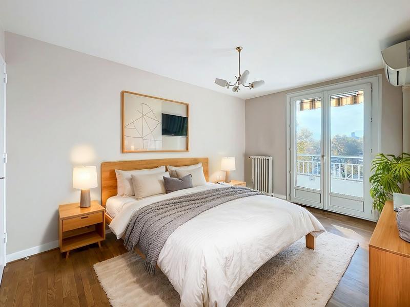 Appartement - 98 m² - 5 pièces