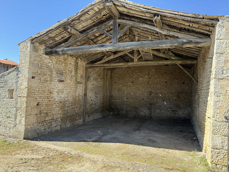 Maison - 94 m² - 5 pièces