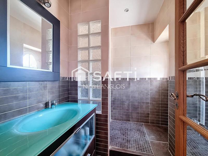 Maison - 134 m² - 7 pièces