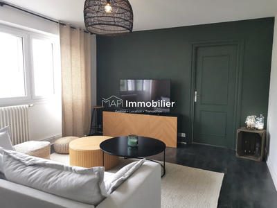 Appartement - 80 m² - 4 pièces