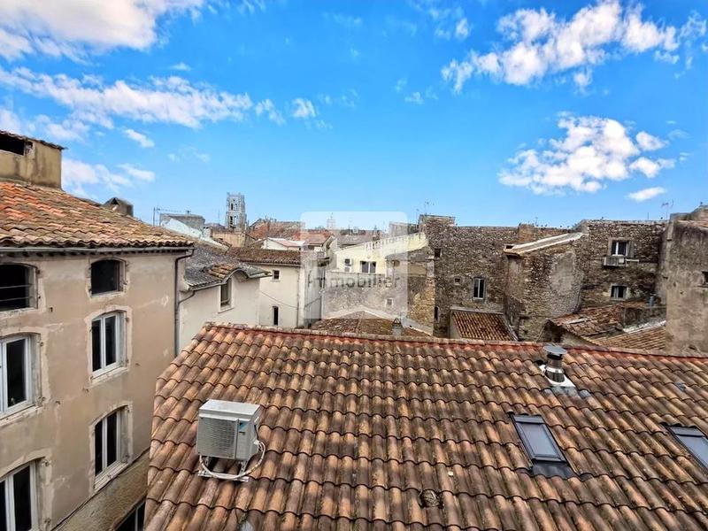 Immeuble - 255 m² - 10 pièces