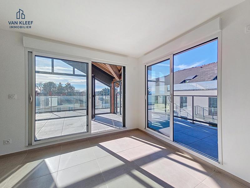 Appartement - 101 m² - 4 pièces