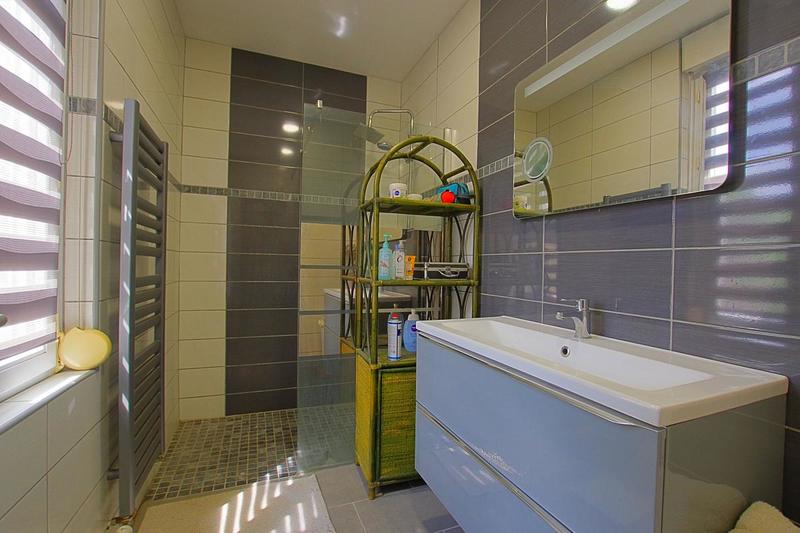 Maison - 107 m² - 4 pièces