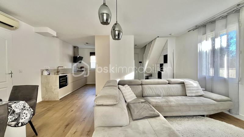 Villa - 80 m² - 4 pièces