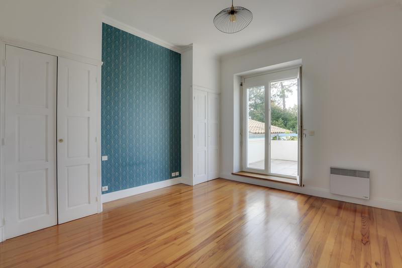 Appartement - 130 m² - 4 pièces