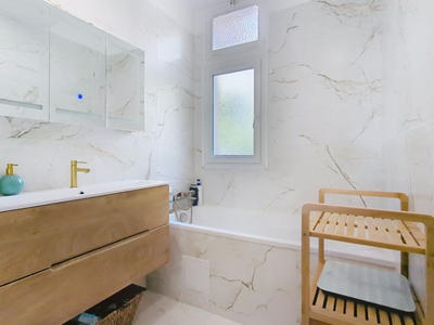 Appartement - 72 m² - 4 pièces