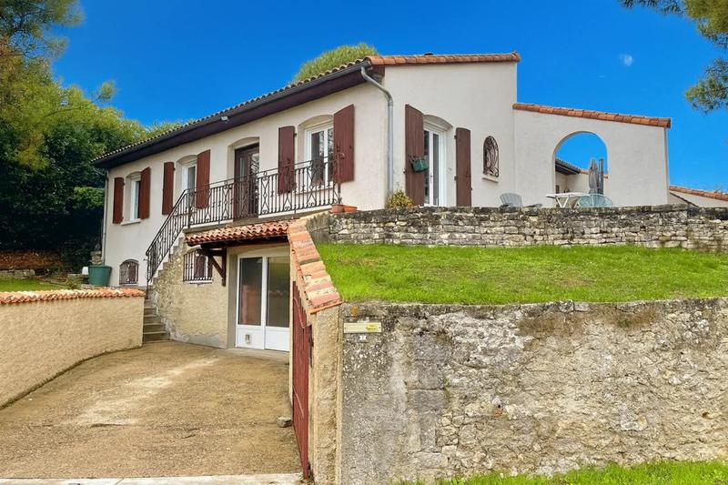 Maison - 129 m² - 6 pièces