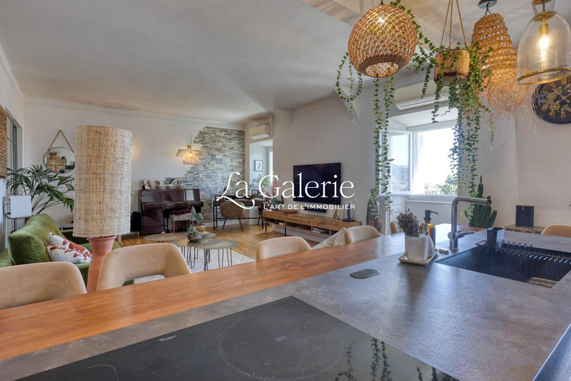 Appartement - 130 m² - 4 pièces