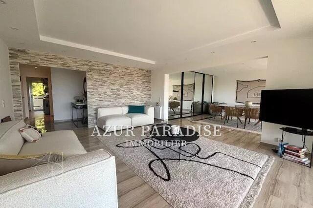 Appartement - 68 m² - 2 pièces