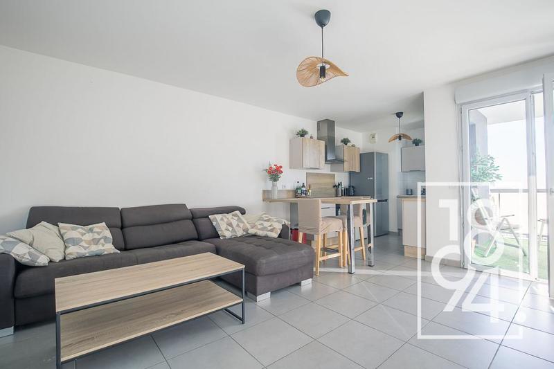 Appartement - 60 m² - 3 pièces