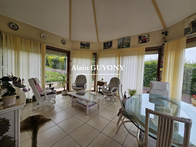 Maison contemporaine - 235 m² - 7 pièces