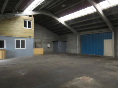 Local commercial - 250 m²