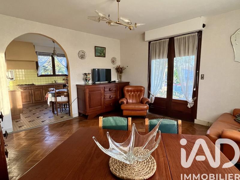 Maison - 104 m² - 4 pièces