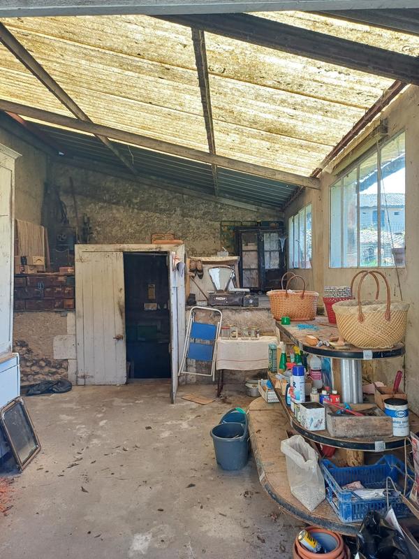 Maison - 230 m² - 8 pièces