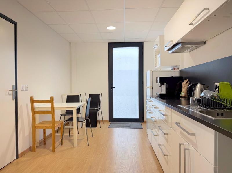 Local commercial - 104 m² - 4 pièces