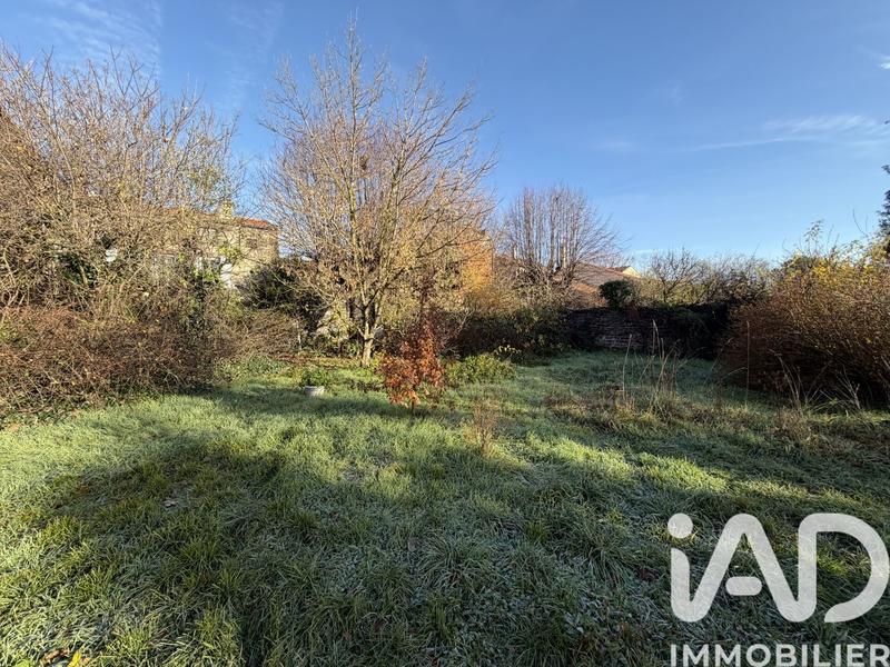 Maison - 220 m² - 10 pièces