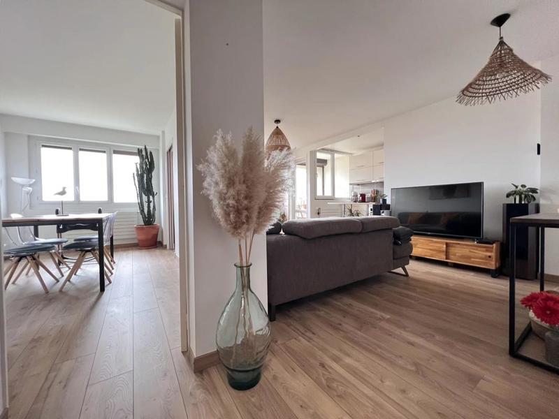 Appartement - 68 m² - 4 pièces