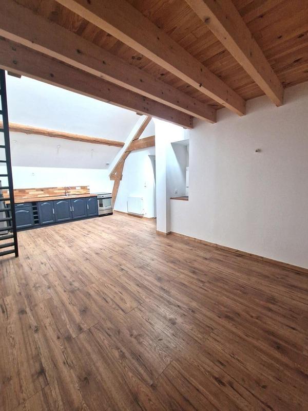 Maison - 500 m² - 20 pièces