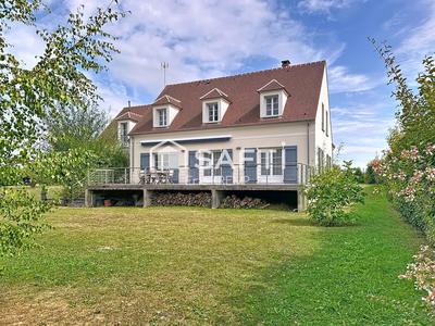 Maison - 230 m² - 7 pièces