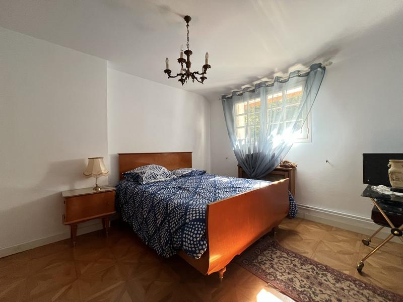 Maison - 137 m² - 7 pièces