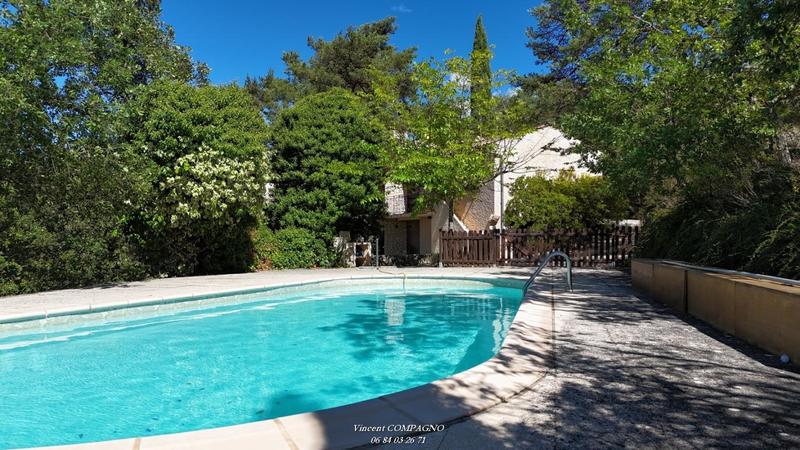 Maison - 113 m² - 5 pièces