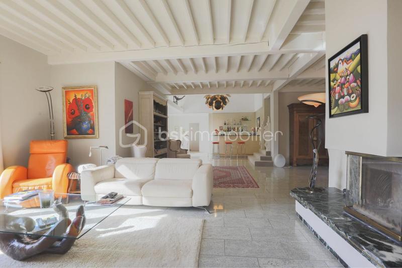 Villa - 280 m² - 10 pièces