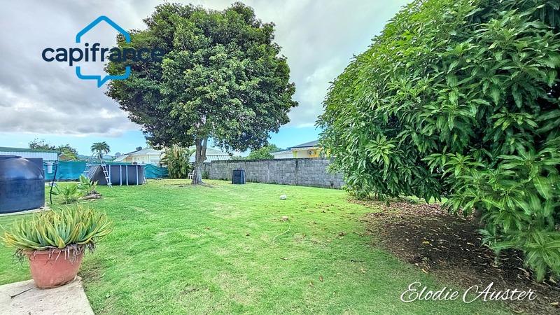 Villa - 267 m² - 10 pièces