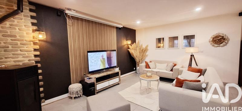 Maison - 209 m² - 6 pièces