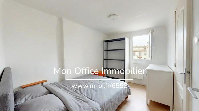 Immeuble - 210 m² - 12 pièces