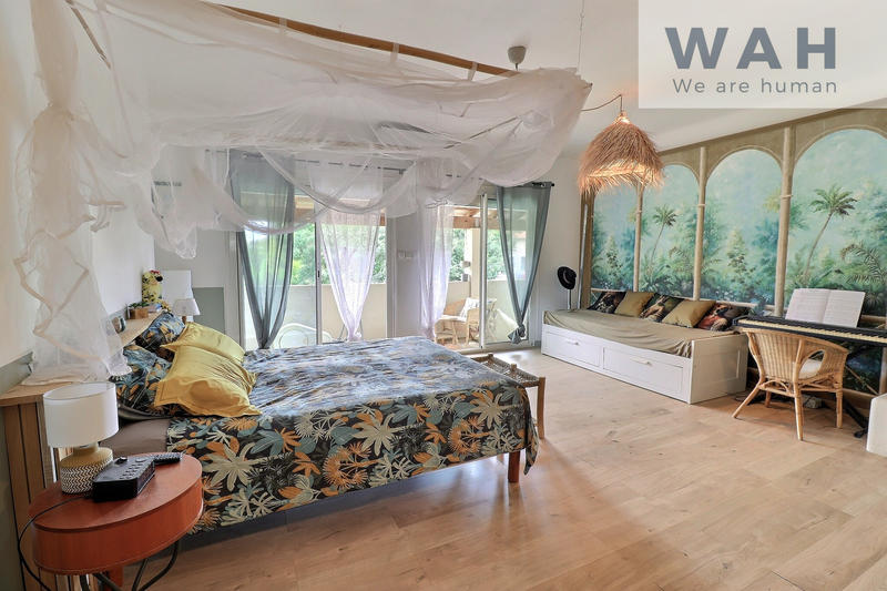 Maison de village - 200 m² - 6 pièces