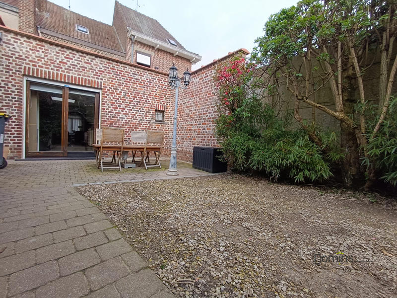 Maison - 105 m² - 4 pièces