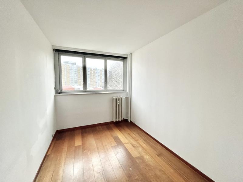 Appartement - 97 m² - 5 pièces