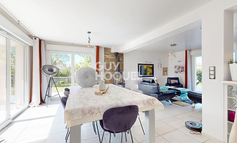 Maison - 160 m² - 7 pièces