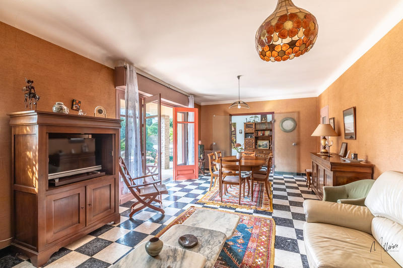 Maison - 145 m² - 6 pièces