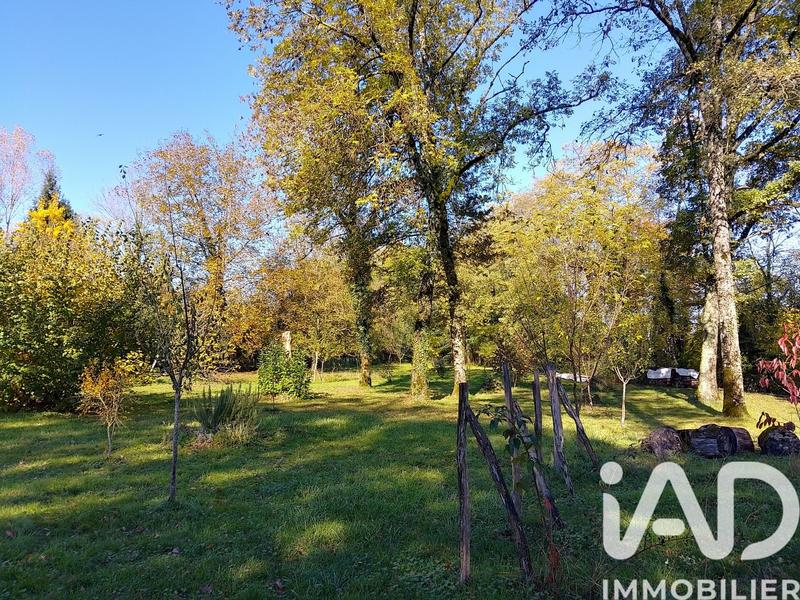 Maison - 198 m² - 6 pièces