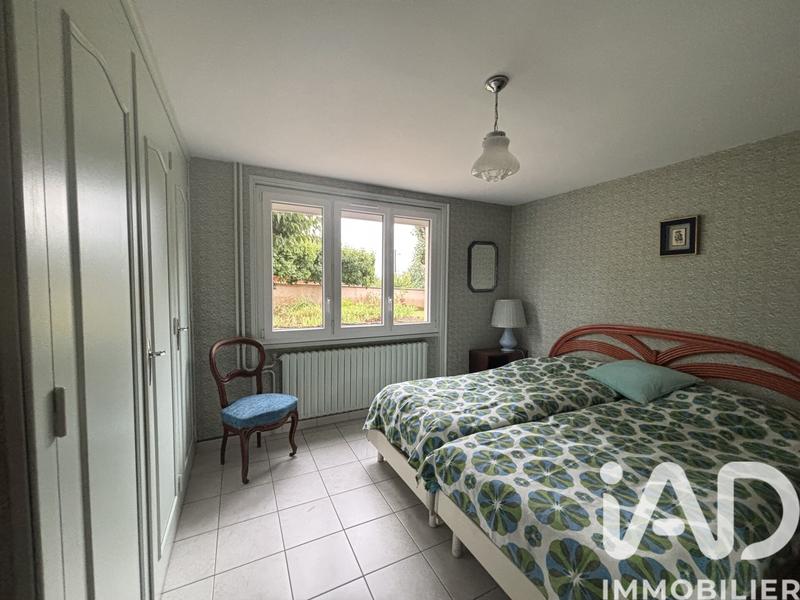 Maison - 200 m² - 8 pièces