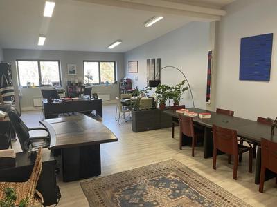 Bureau - 60 m² - 1 pièce