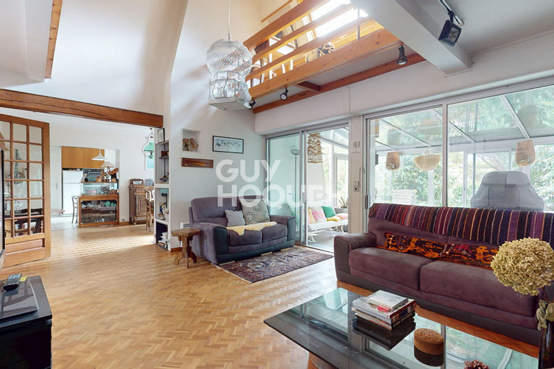 Maison - 162 m² - 6 pièces