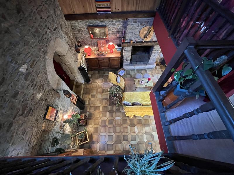 Maison - 201 m² - 8 pièces