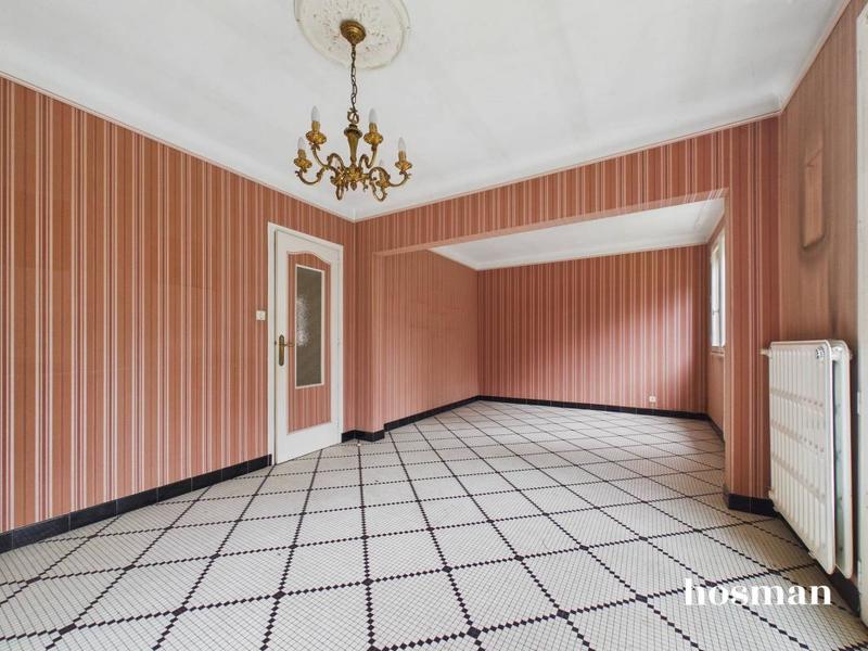 Maison - 92 m² - 4 pièces