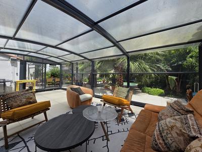 Maison - 189 m² - 6 pièces