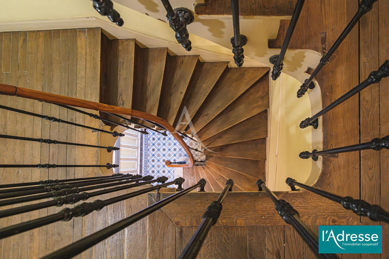 Appartement - 105 m² - 5 pièces