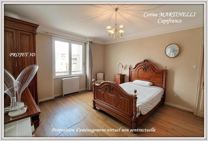 Maison - 228 m² - 9 pièces