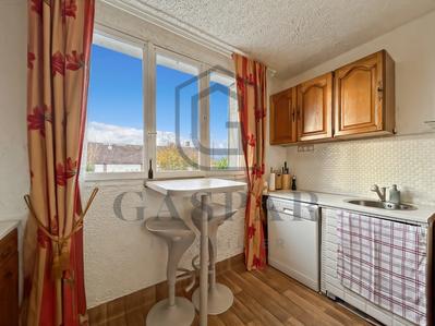 Maison - 140 m² - 7 pièces