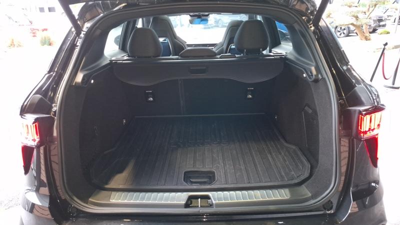 Lynk &amp; Co 01 1.5 261ch Hybride Rechargeable