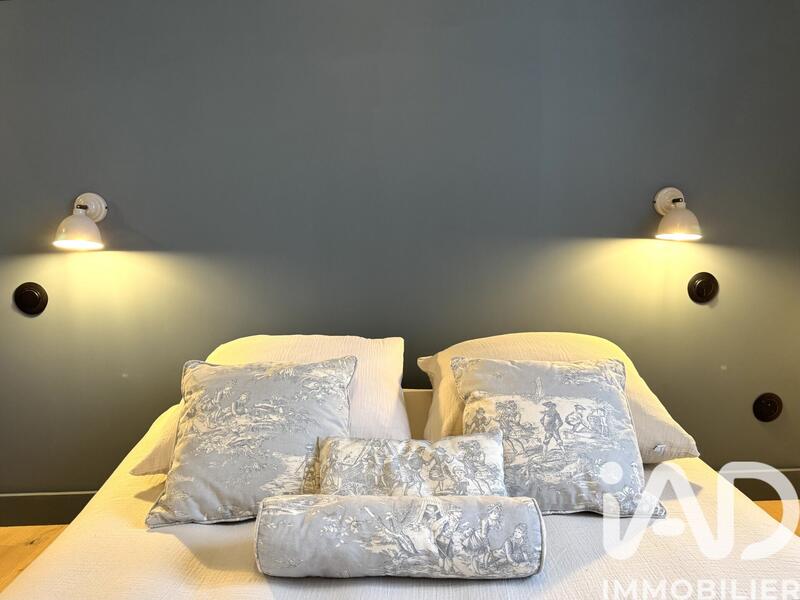 Maison - 92 m² - 5 pièces